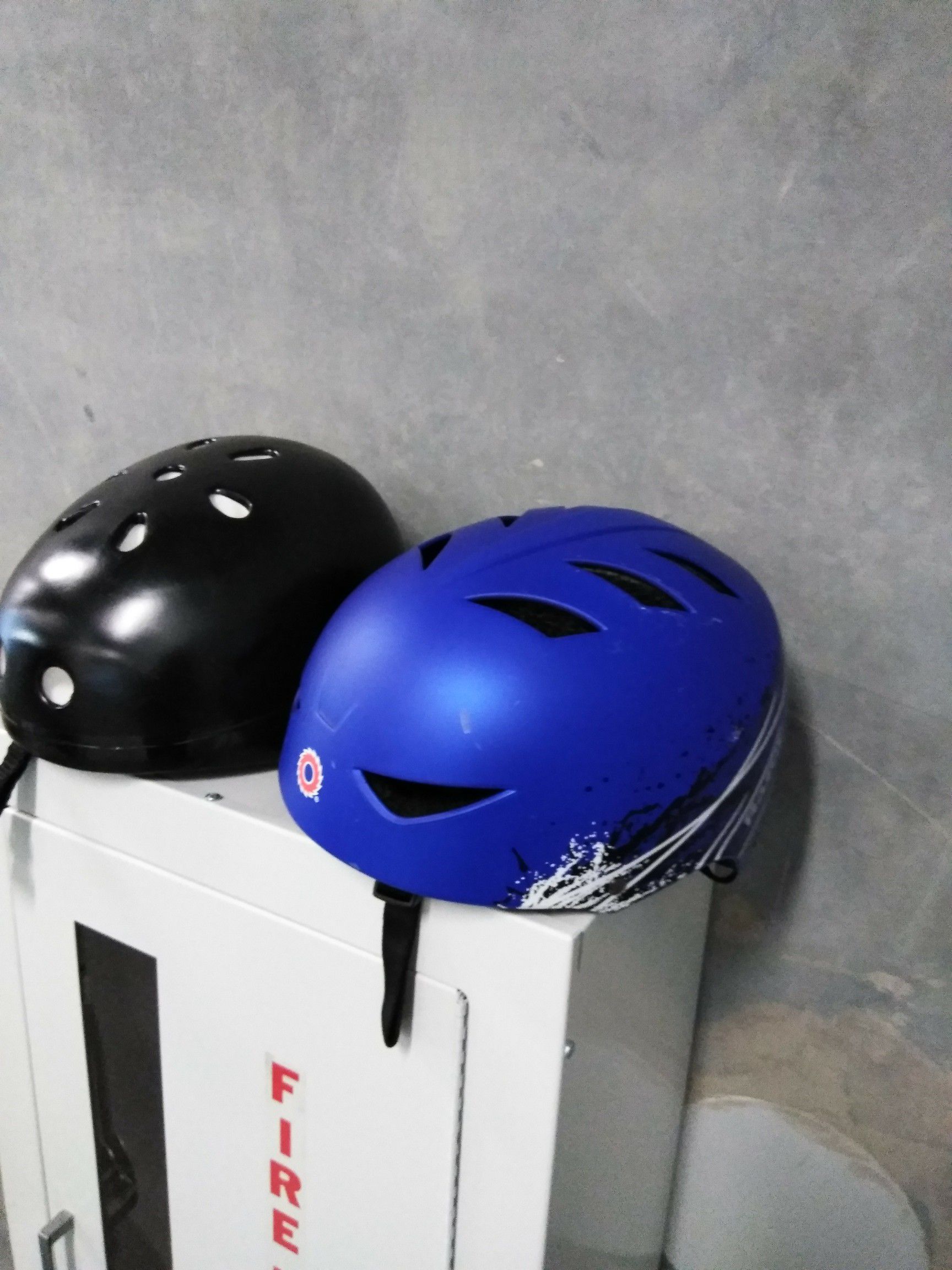 Razor boys helmets