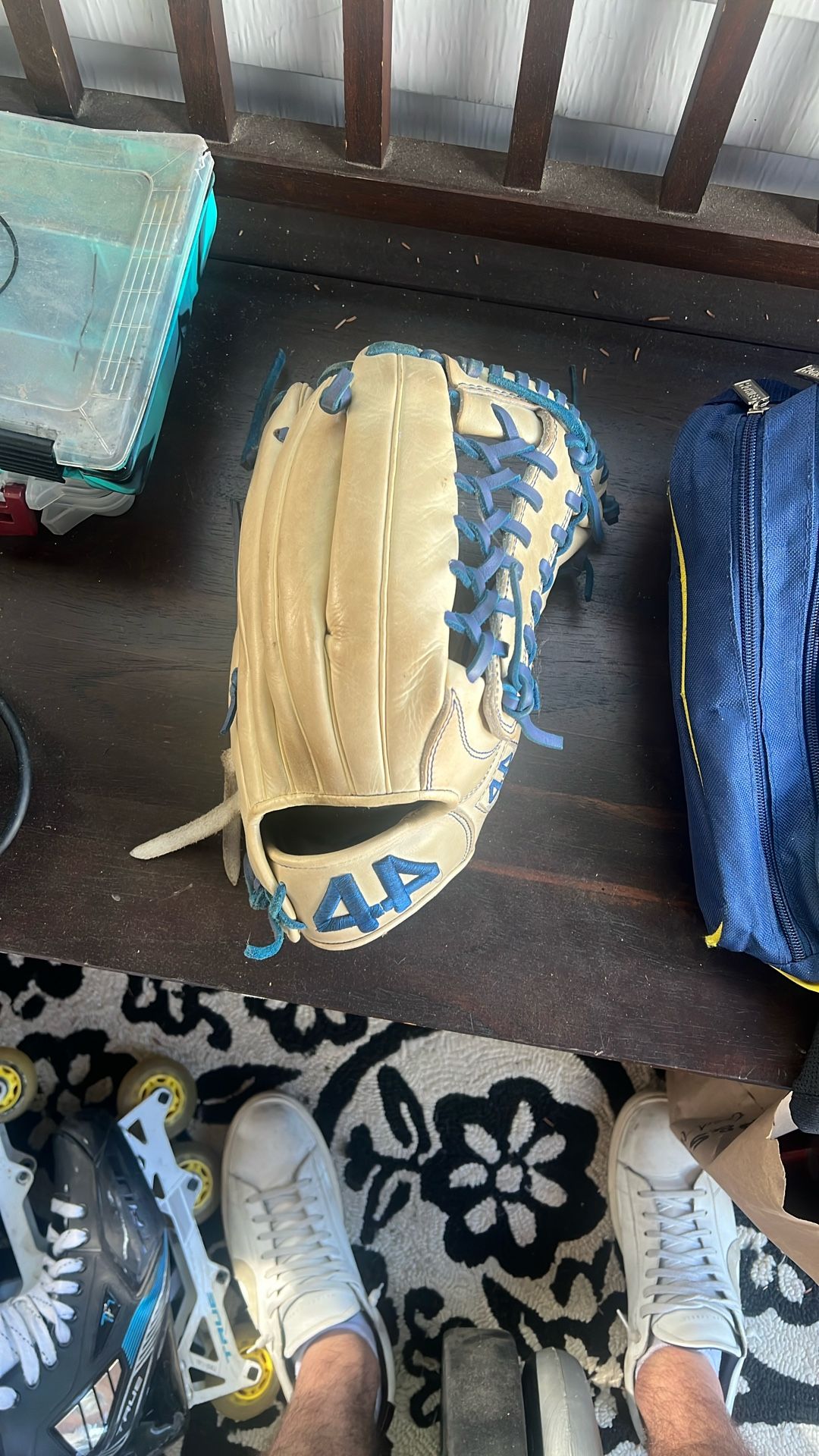 44 glove