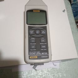General Tools DSM402SD Sound Level Meter. 