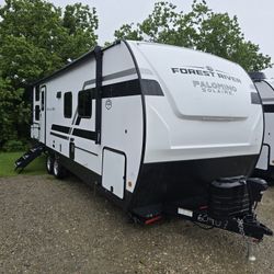 New 2025 Palomino Solaire 2430bhs