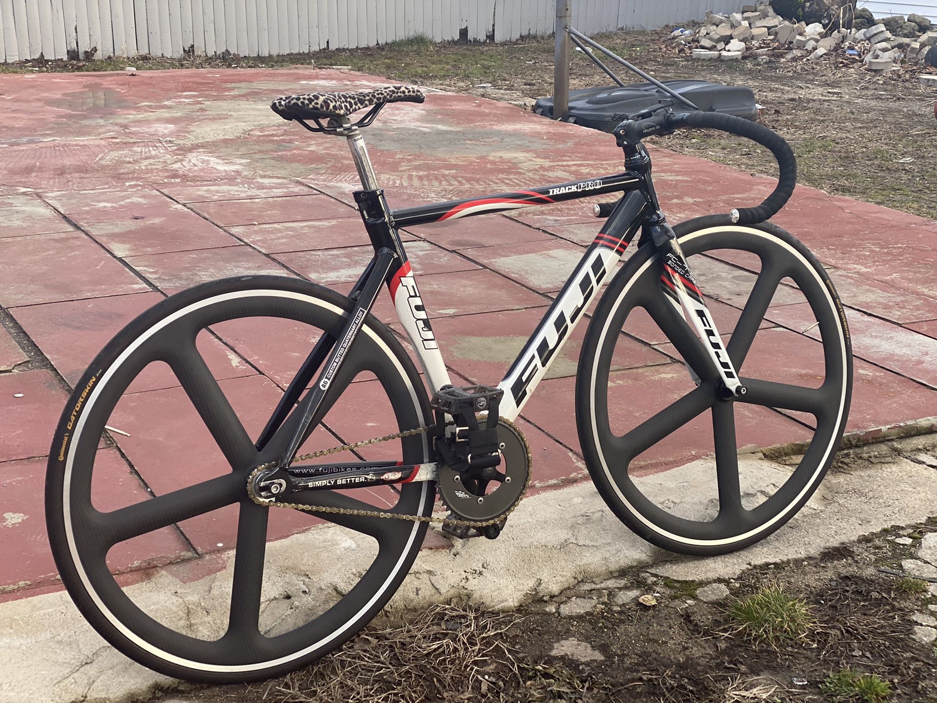 Fuji Track Pro Fixed Gear Bike Encore Wheels