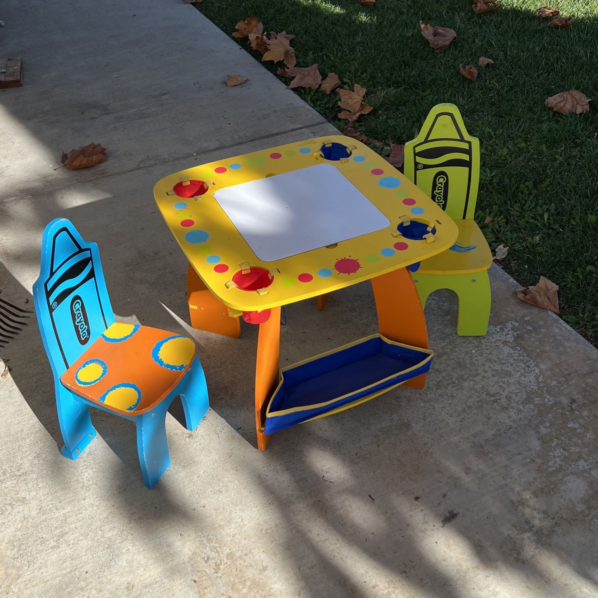 Crayola Wooden Desk And Chairs