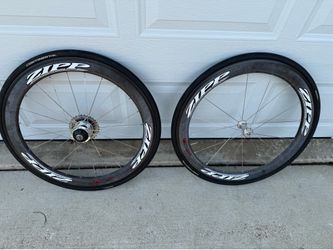 Zipp 404 Firecrest Carbon Clincher Wheelset – PowerTap Power Meter – GP5000 Tires