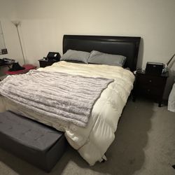 King Bedroom Set