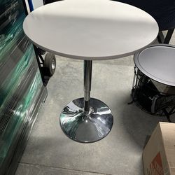 Adjustable Height Bar Table