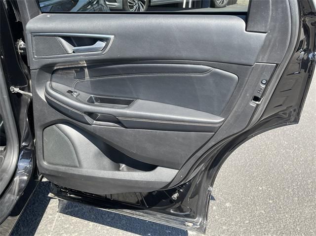 2017 Ford Edge