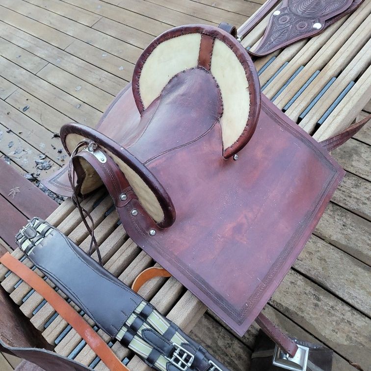 Peruvian Saddle Stirrup / Make An Offer