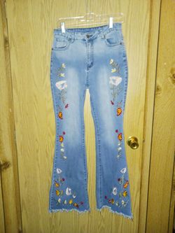 Floral Embroidered Bell Bottom Jeans