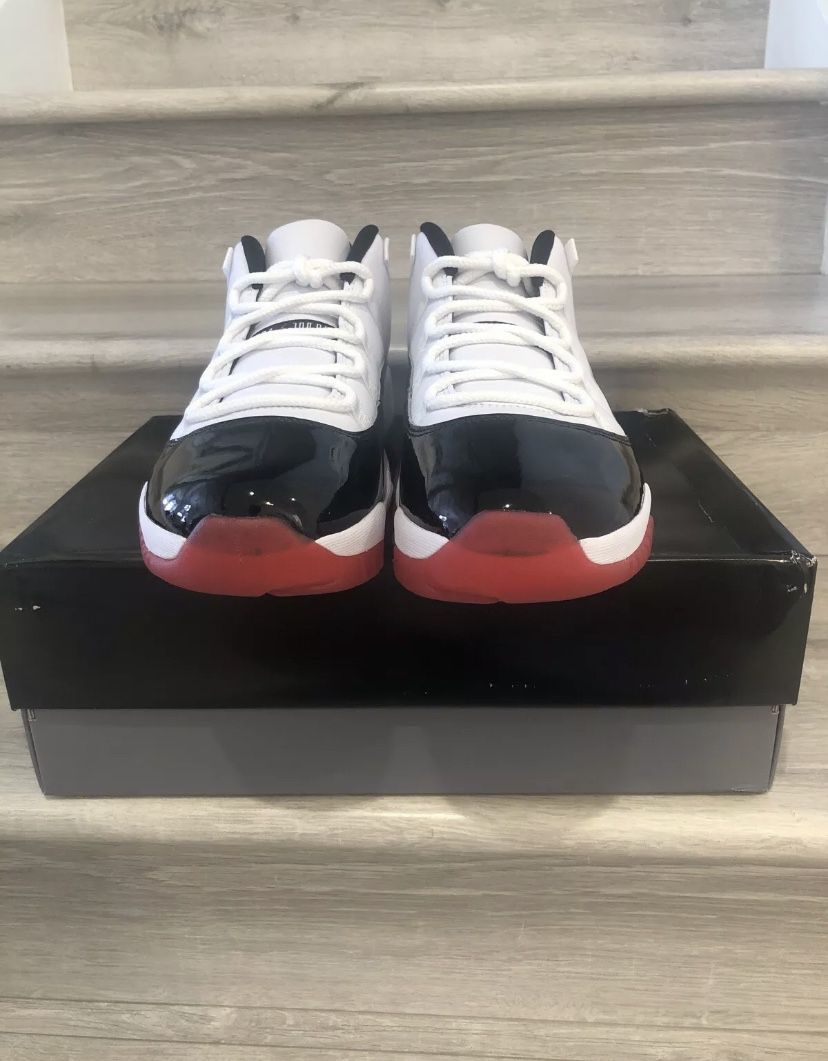 Nike Jordan 11 low concord bred men 9.5 supreme brand new 1 banned bred Chicago flint 13