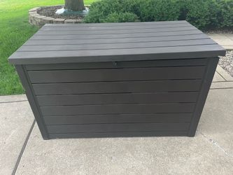 Giant Brown Deck Box