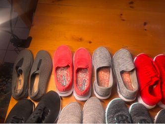 Mega Shoe Lot (14 Pairs) - Sizes 5.5 & 6 - Skechers, Clarks, Sporto, Everlast
