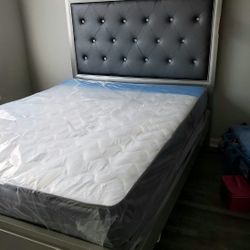NEW QUEEN MATTRESS AND BOX SPRING 😉 100% QUALITY & CONFORM 👌