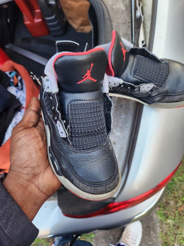 Kids Air Jordan 4