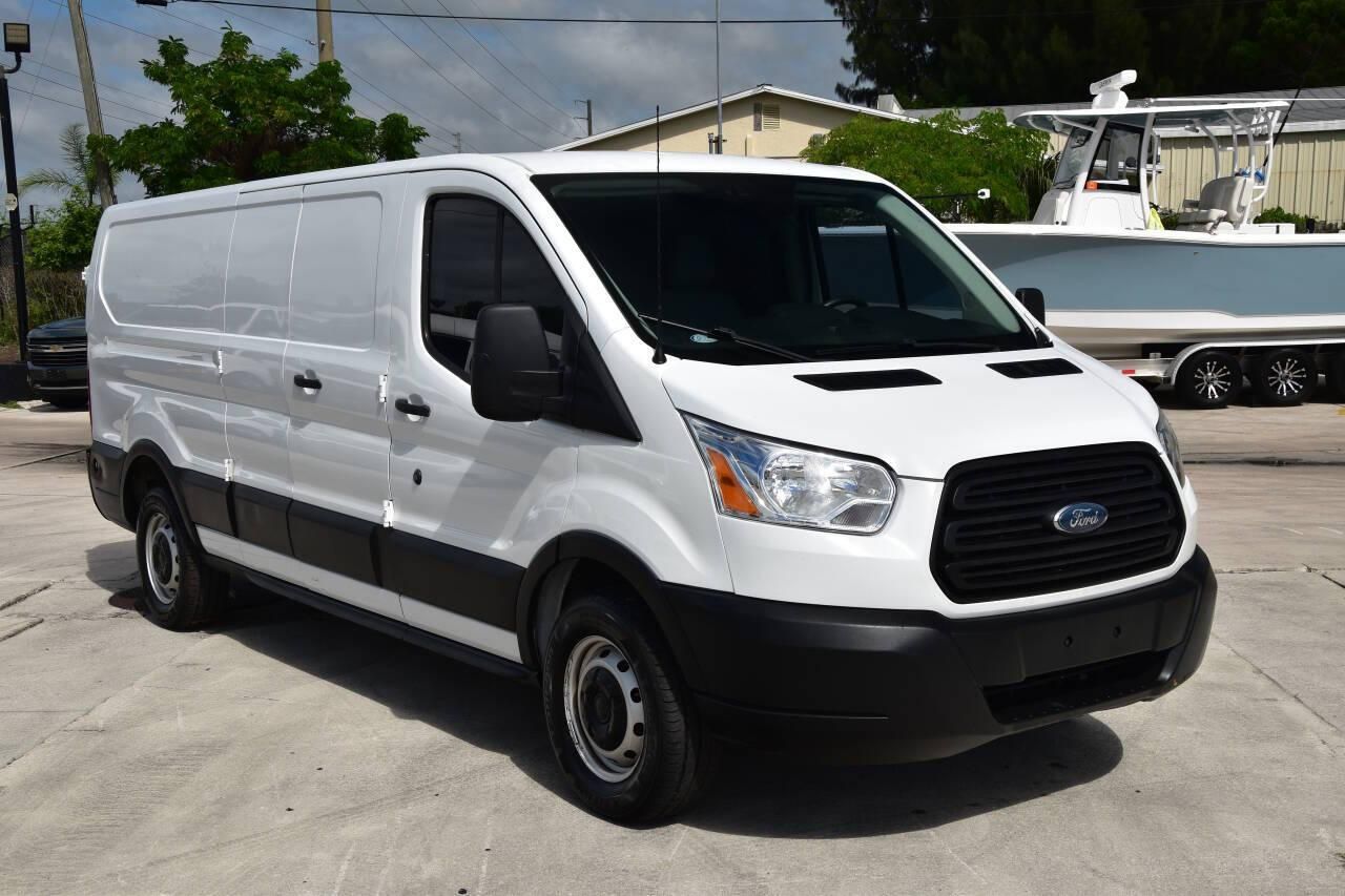 2019 Ford Transit-150