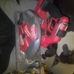 Milwaukee Tools 