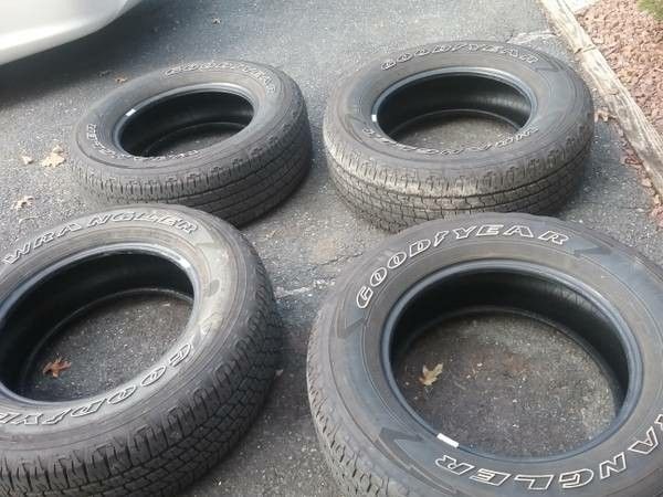 Good year Wranglers 2656018 truck tires
