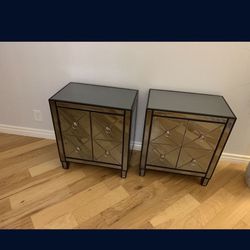 Pair of Mirrored Nightstands / Side Tables | Modern Glam