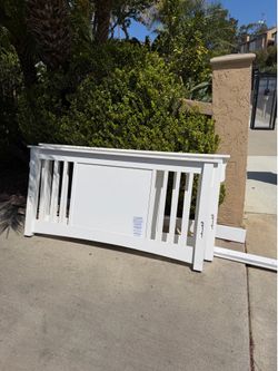 Free Queen bed frame - must pick up today
