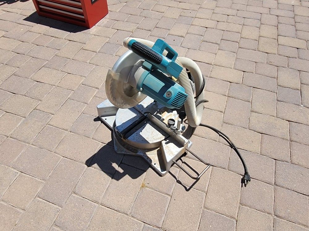 Miter Saw