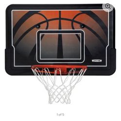 Mountable Basketball Goal