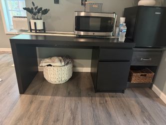 Desk, night stand 25 each!!