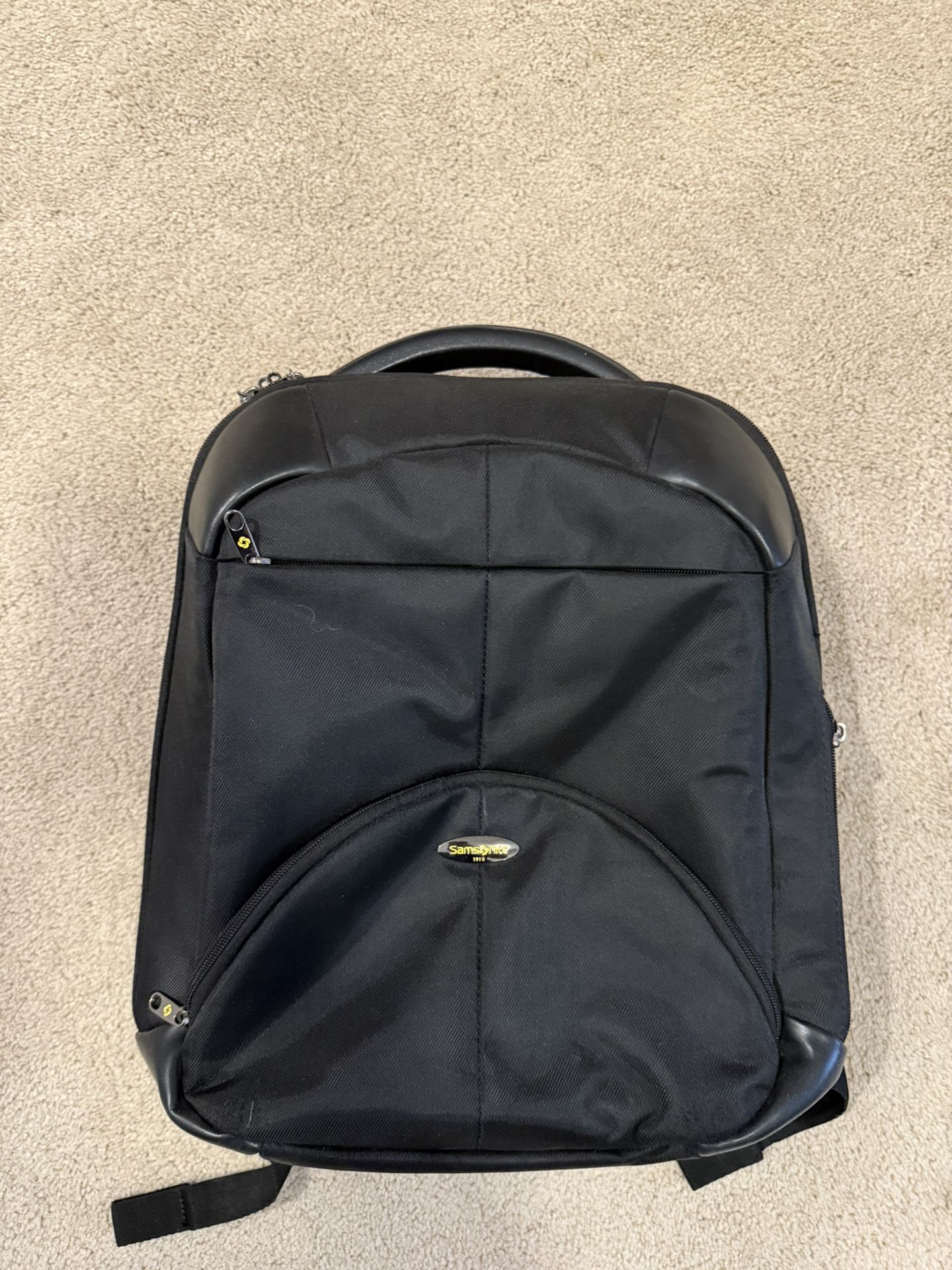 Samson Backpack With Laptop Sleeve