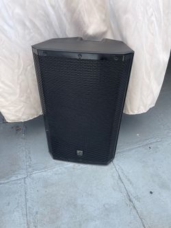 Electro-Voice ZLX-15P Powered Loudspeaker 1000W Used Condition $250 Firm on Price