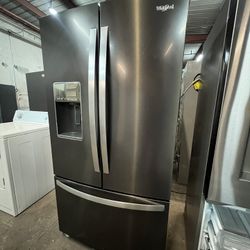 Whirlpool Black Stainless Steel Refrigerator With Ice And Water