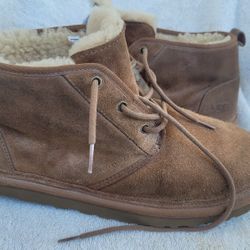 UGG Neumel Men's Suede Low Chukka Boots UGG Pure Wool 3236 Chestnut Size 15 