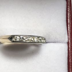 14 Kt Genuine Gold  & Diamond Wedding Band 