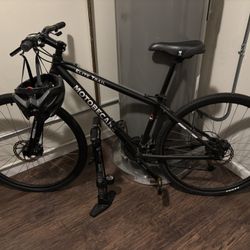 Hybrid Bicycle W/ Pump & Helmet