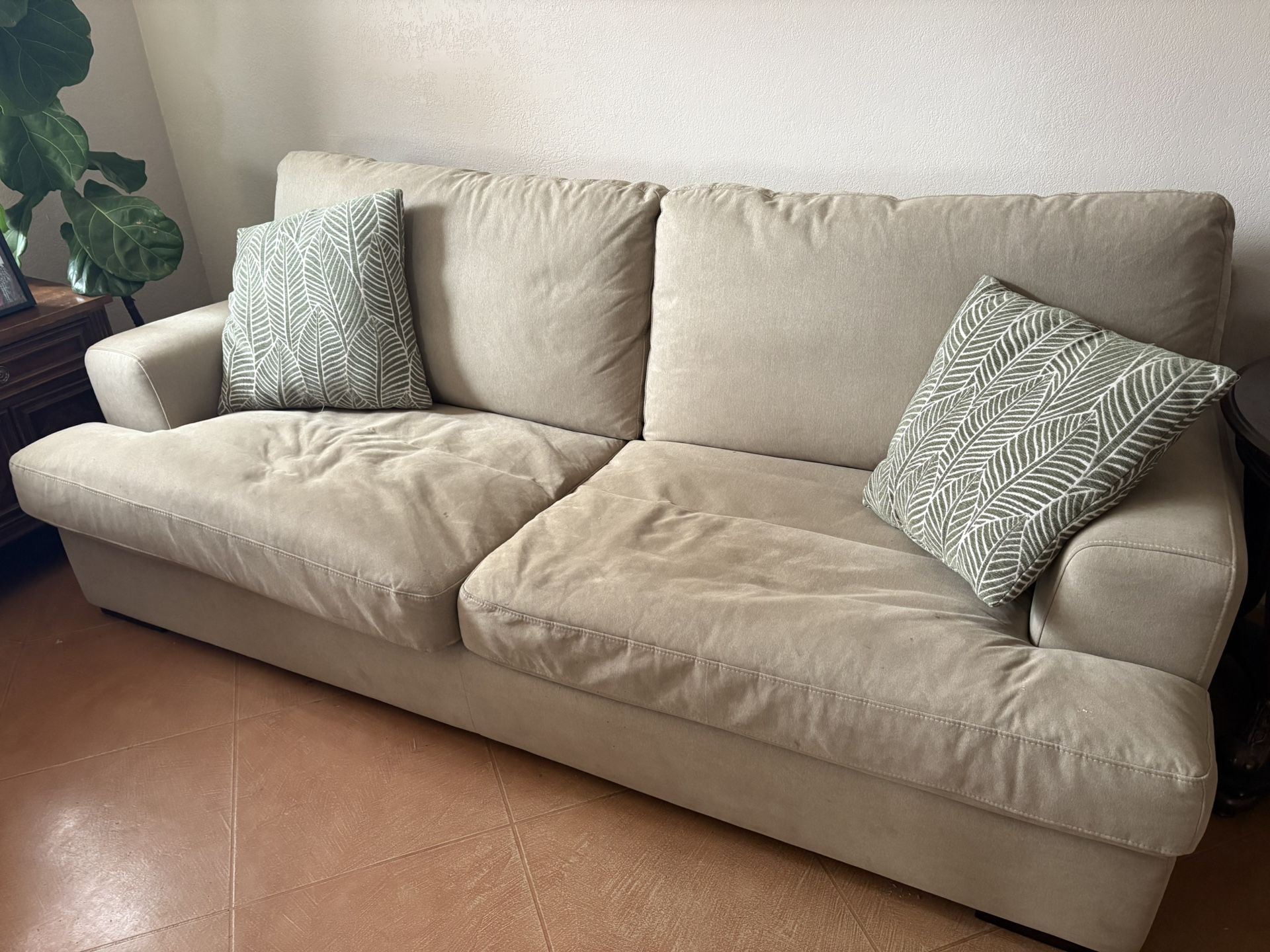Sofa Set