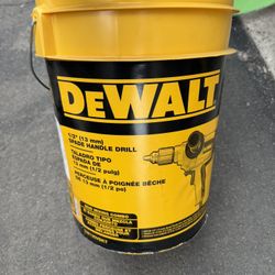 Dewalt 1/2 Inch Spade Handle Drill