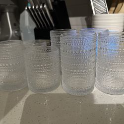 Set Of Pretty Glasses 