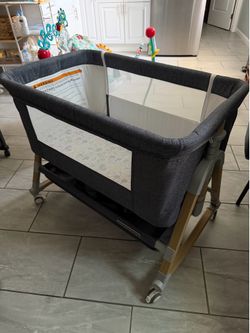 Harpaa Baby bassinet
