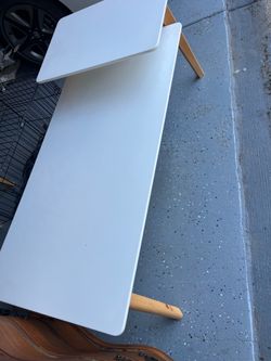 Modern coffee table