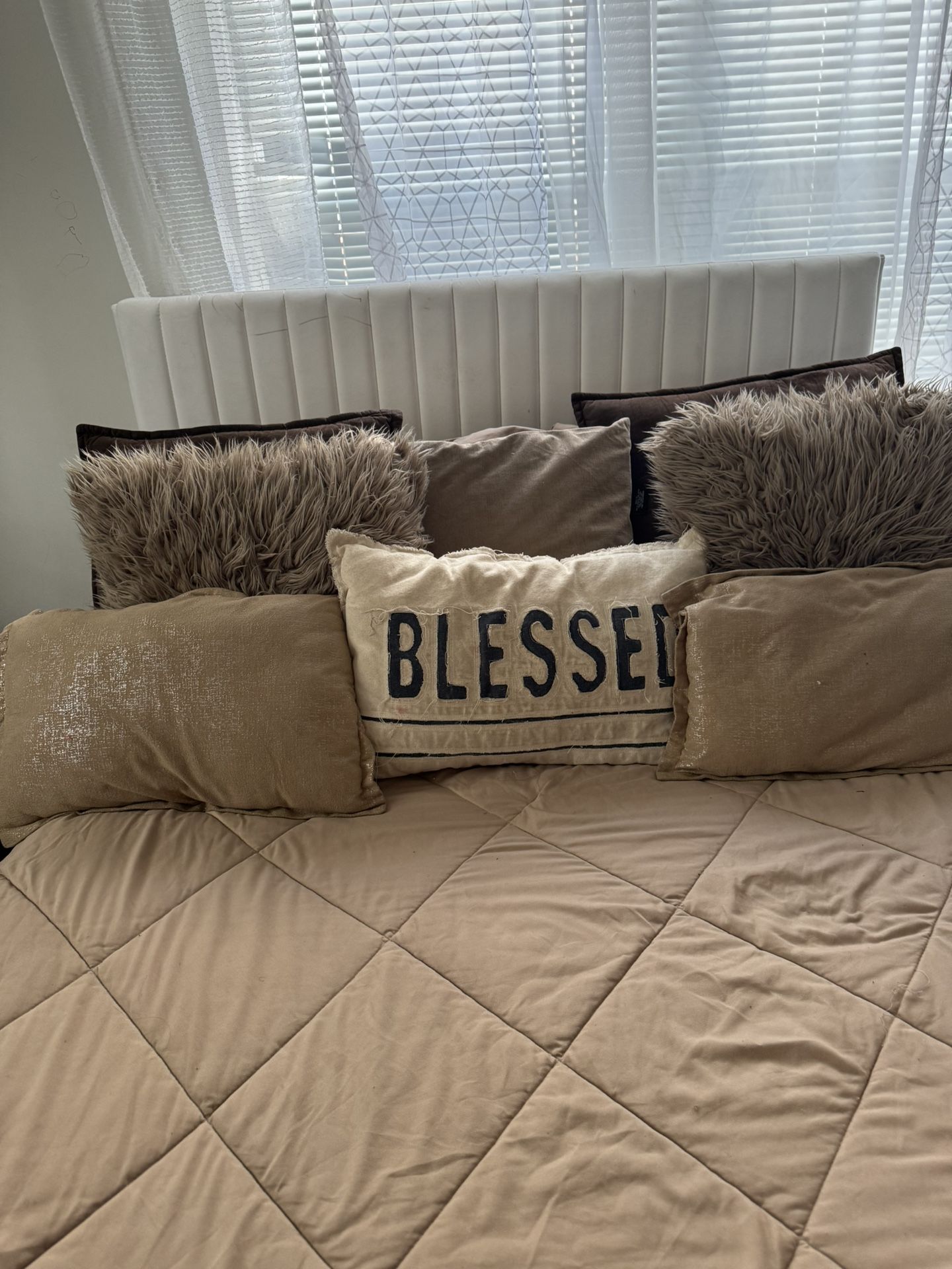 Full Size Bed Frame + Memory Foam Mattress – Great Condition