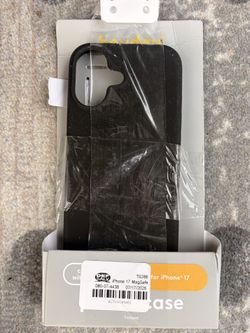 iPhone 17 Cases
