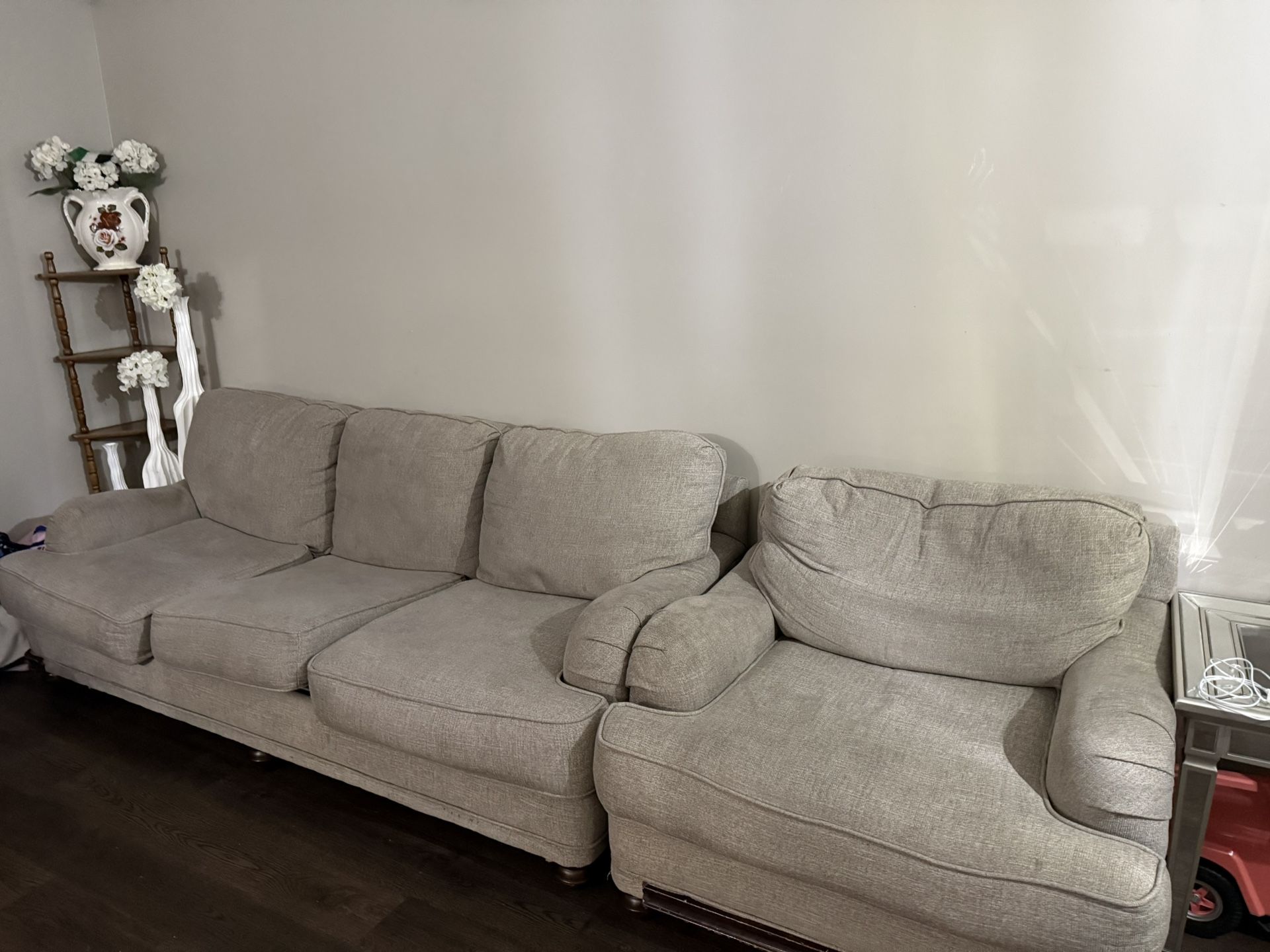 Couch Set