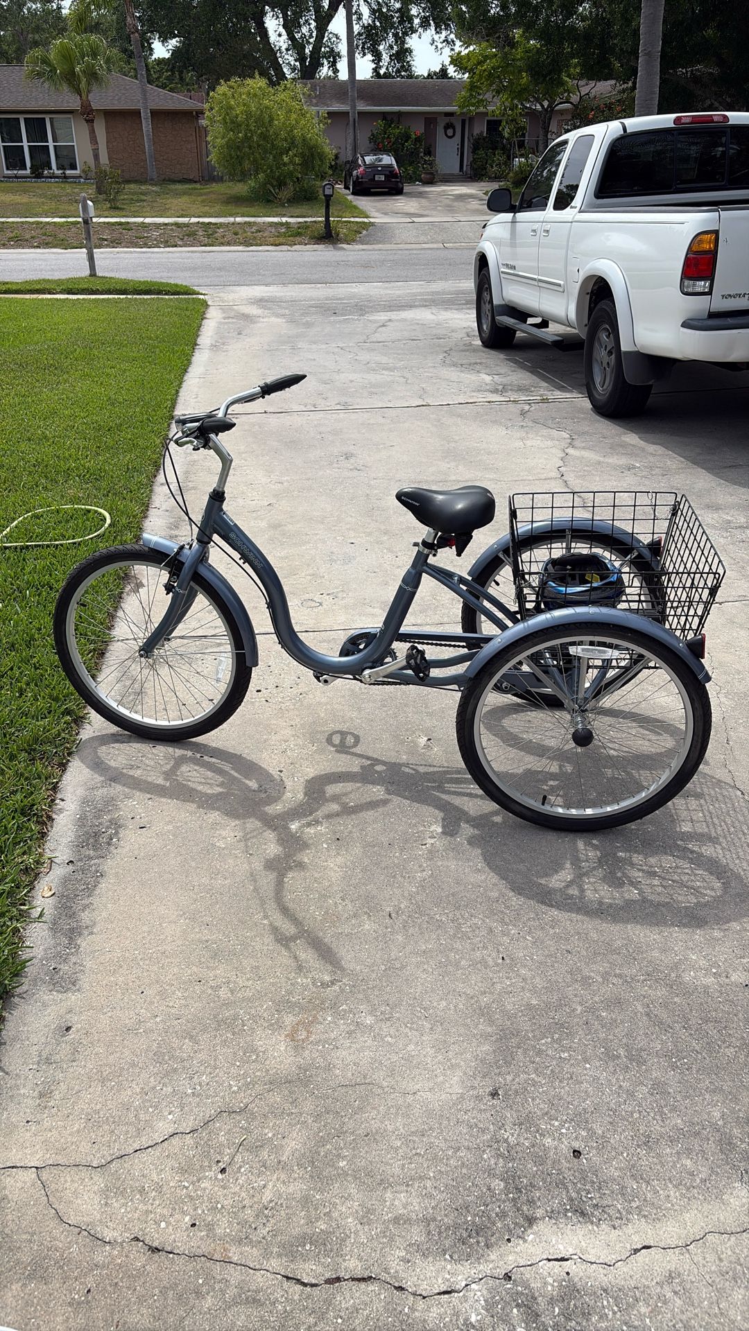 Schwinn Meridian Tricycle