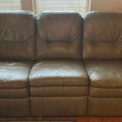 Leather Couch Recliner 