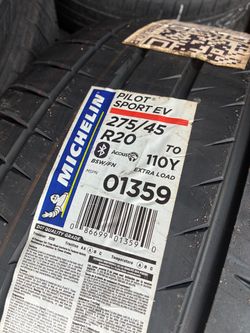 275/45/20 Michelin pilot sport EV