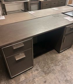 Free office desk