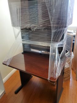 Bush Business Furniture Desk Cubicle Work Station 