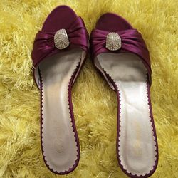 Burgundy Dress Shoes Size 40 (9 or 10)?