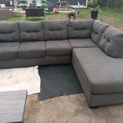 ❤️Beautiful  Sectional  Couch