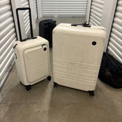 Monos luggage set