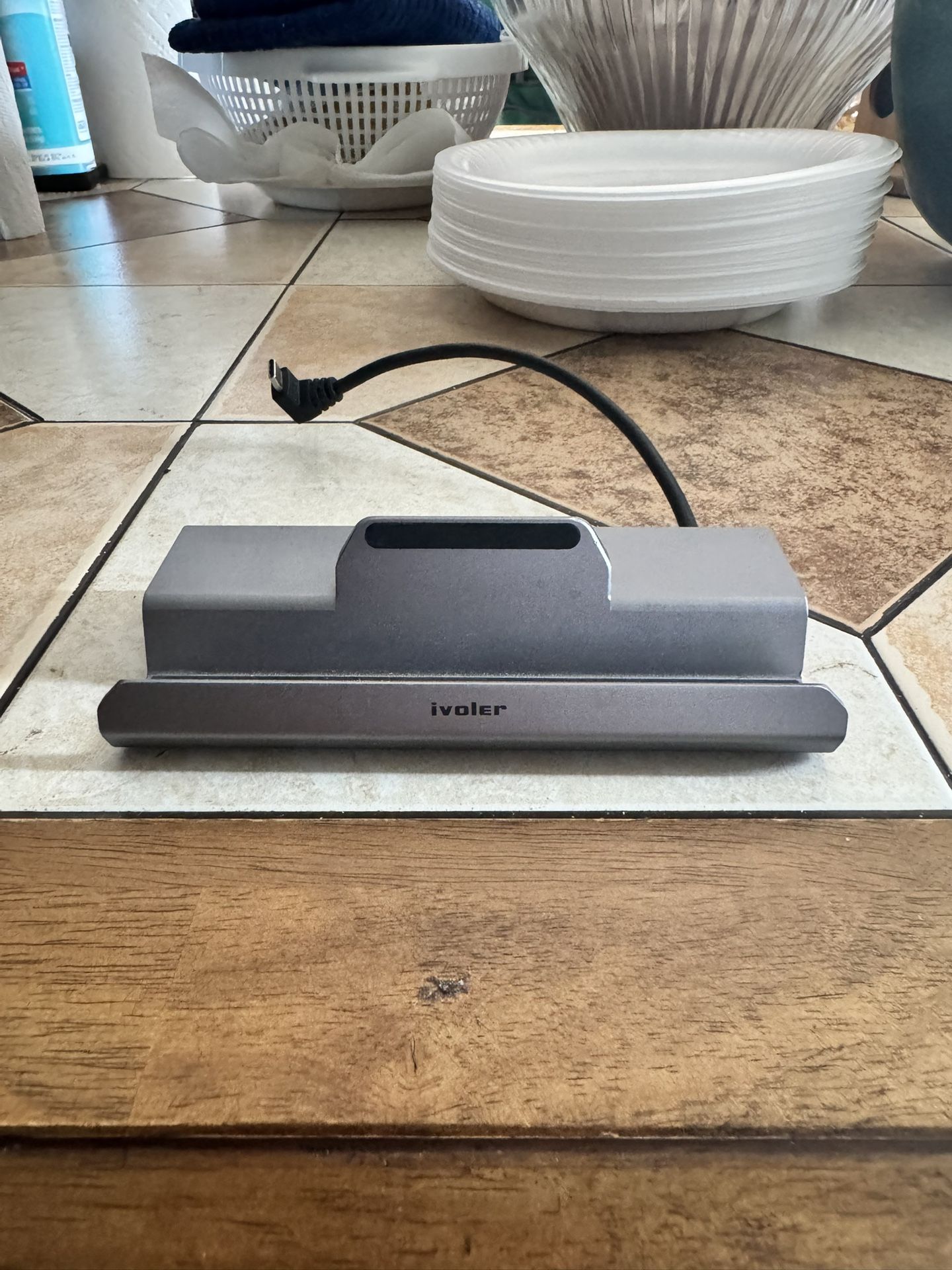 6-in-1 Dock Stand with HDMI 2.0, 4K, 60Hz, and Gigabit Ethernet