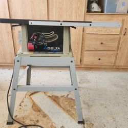 Delta 10" table saw