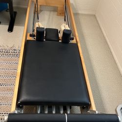 Pilates Reformer